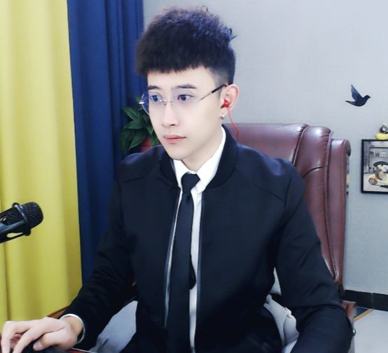 「云源」张恩泽