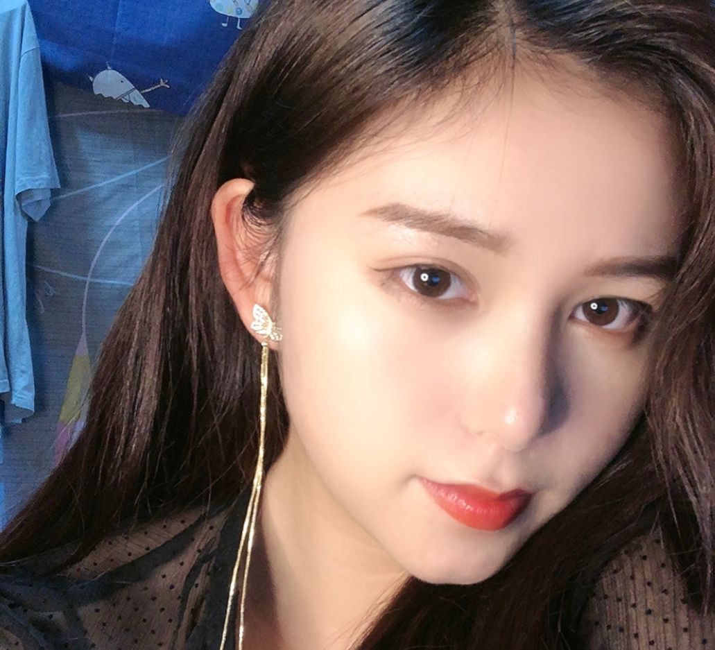 小鱼儿戴佳妤直播_小鱼儿戴佳妤在线视频_yy搜索